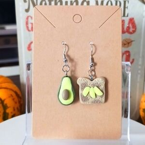 Avocado & Toast Hand Made Fish Hook Earrings! New!🥑🍞❤️
